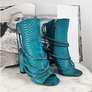 Azalea Wang Turquoise Snake Skin Booties Heels Size 7 Gold Tie Wrap